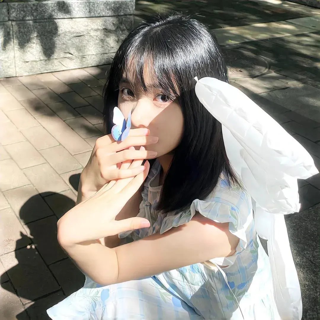 青苔花开